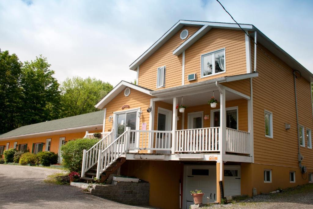Motel De La Montagne Orford Luaran gambar